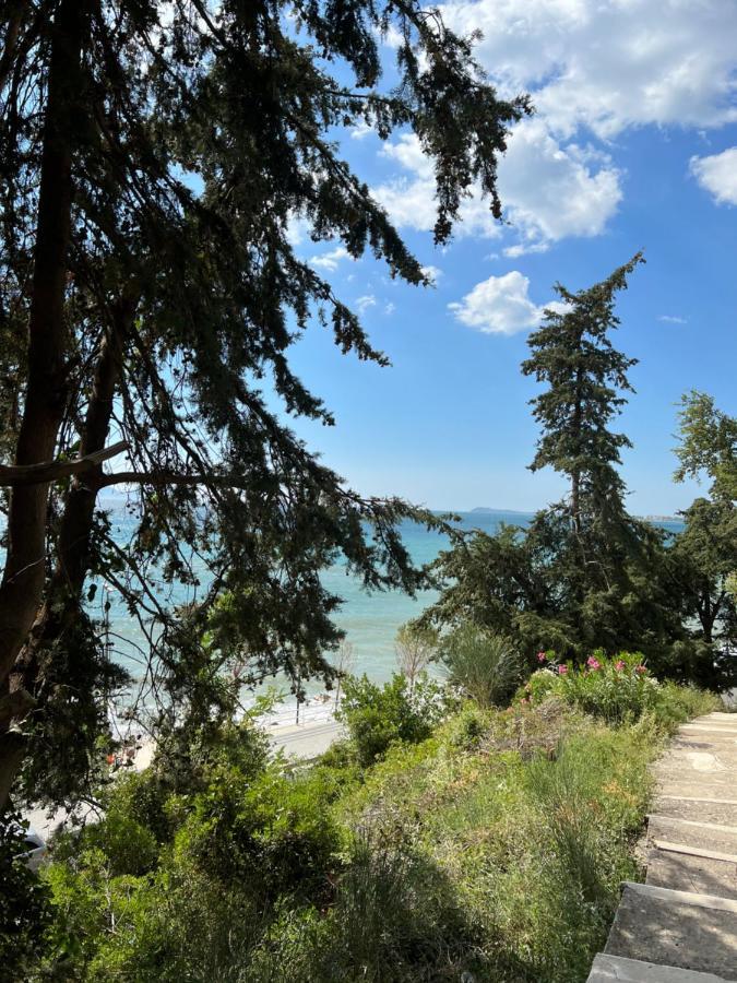Sunny Breeze * Vlorë